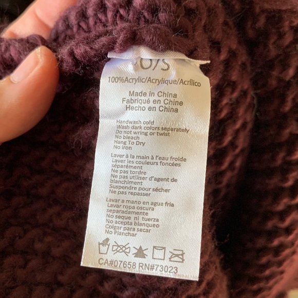 Knit Infinity Scarf - Picture 3 of 3